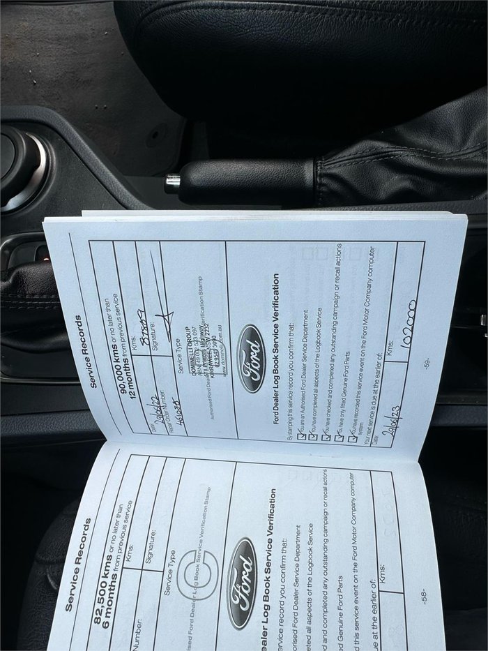 2016 FORD EVEREST TREND