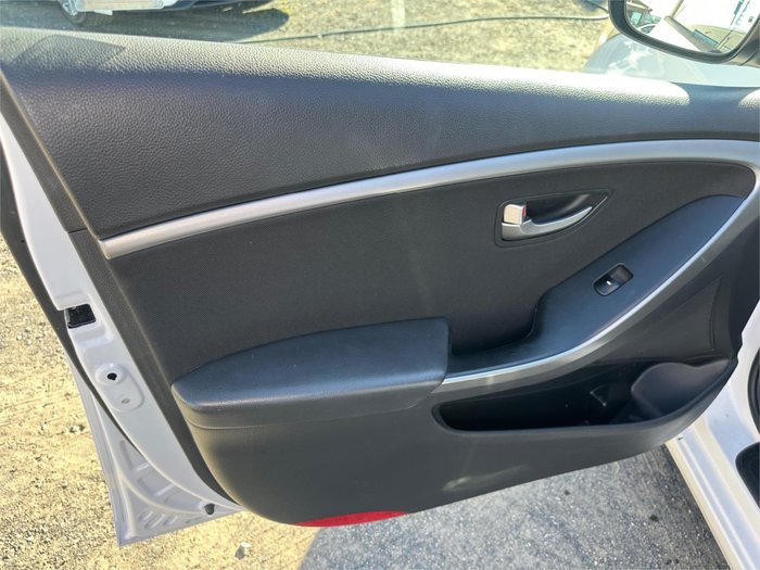 2016 HYUNDAI i30 ACTIVE