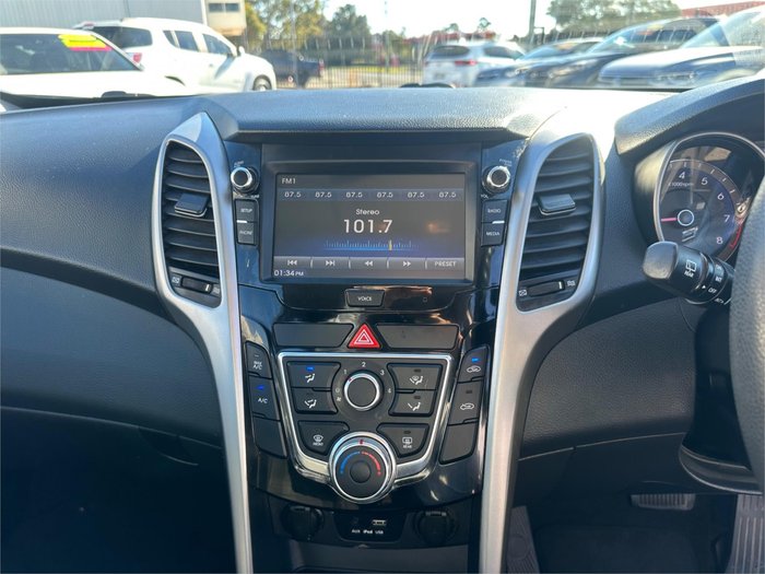 2016 HYUNDAI i30 ACTIVE