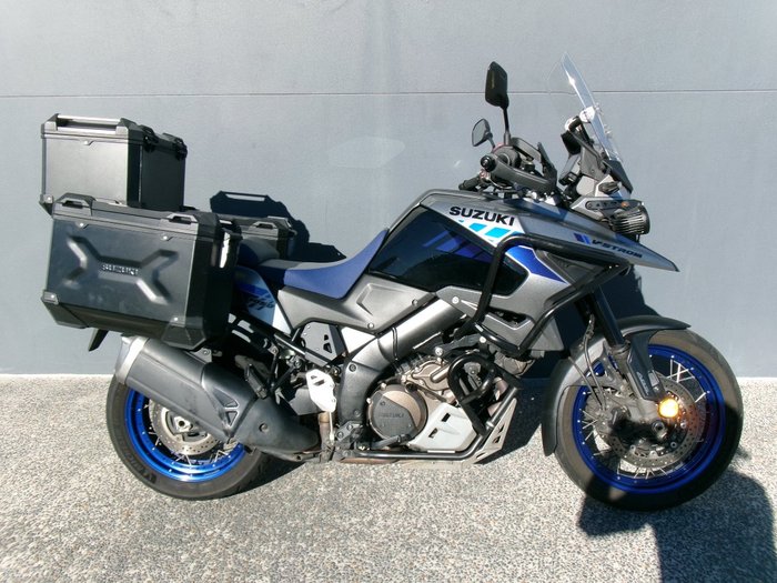 2021 Suzuki V-STROM 1050XT (DL1050RC) Black