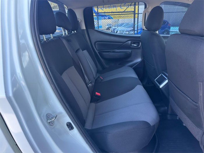 2019 MITSUBISHI TRITON GLX PLUS (4x4)