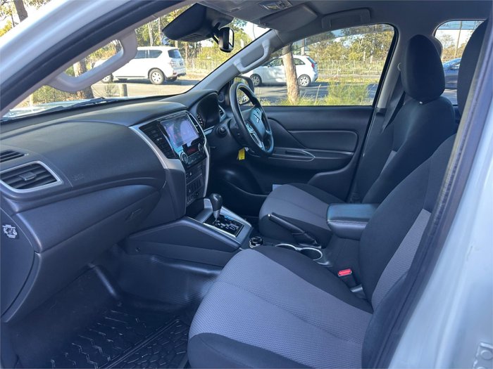 2019 MITSUBISHI TRITON GLX PLUS (4x4)