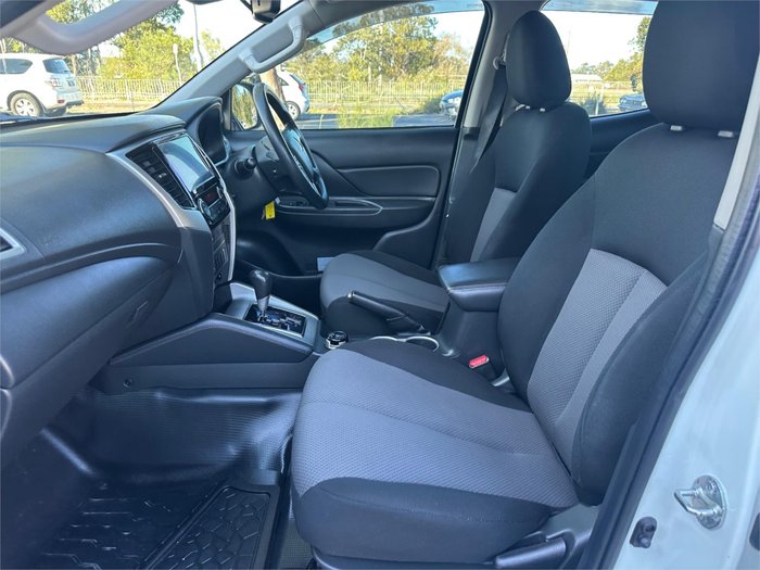 2019 MITSUBISHI TRITON GLX PLUS (4x4)