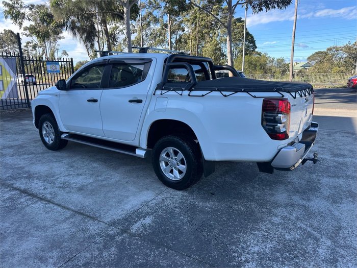 2019 MITSUBISHI TRITON GLX PLUS (4x4)