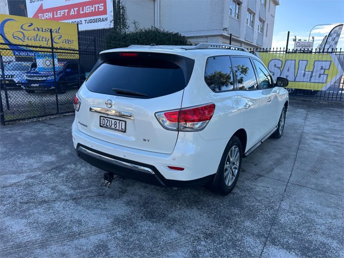 2016 NISSAN PATHFINDER ST (4x2)
