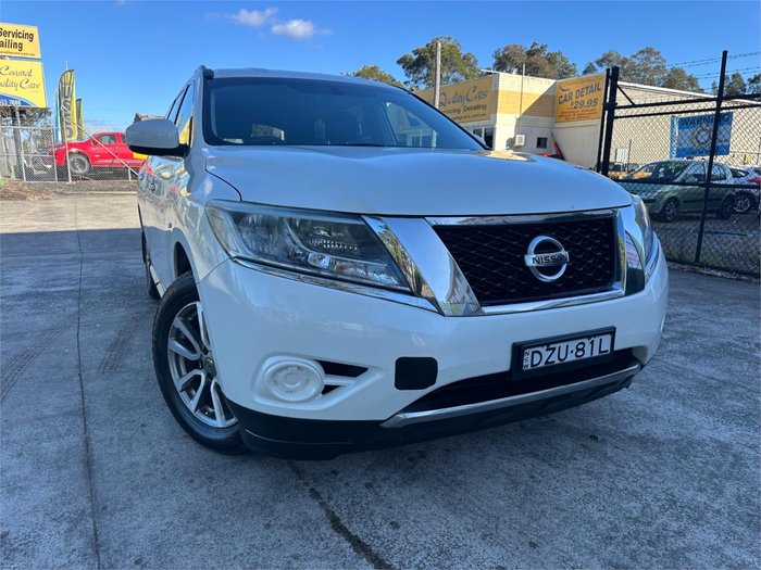 2016 NISSAN PATHFINDER ST (4x2)