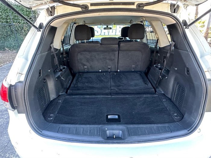 2016 NISSAN PATHFINDER ST (4x2)