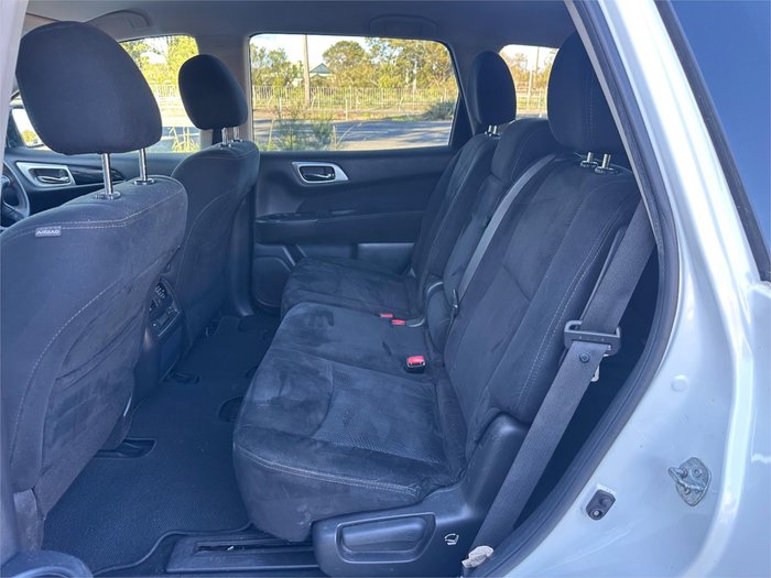 2016 NISSAN PATHFINDER ST (4x2)