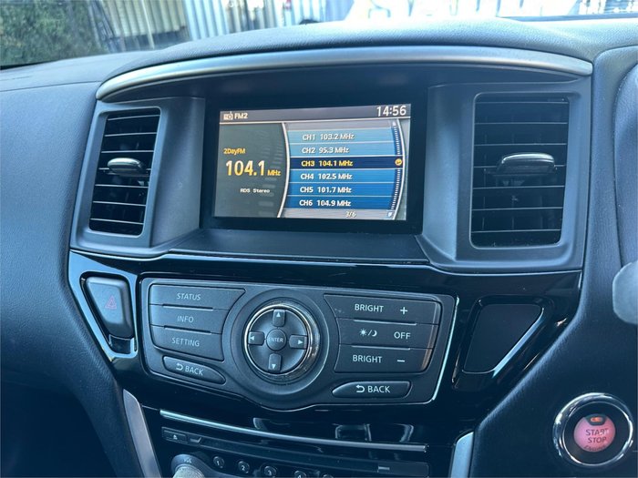 2016 NISSAN PATHFINDER ST (4x2)