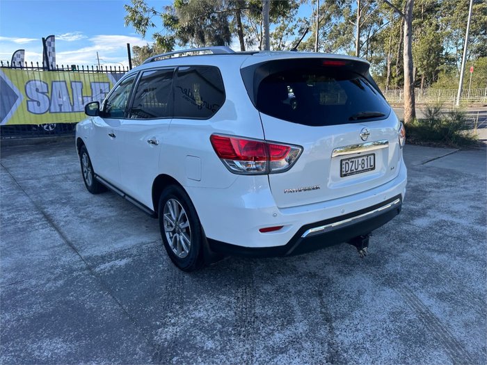 2016 NISSAN PATHFINDER ST (4x2)