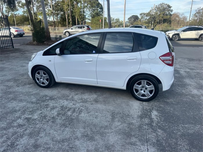 2010 HONDA JAZZ VTi