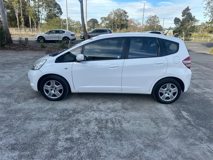 2010 HONDA JAZZ VTi
