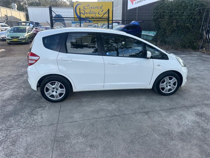 2010 HONDA JAZZ VTi