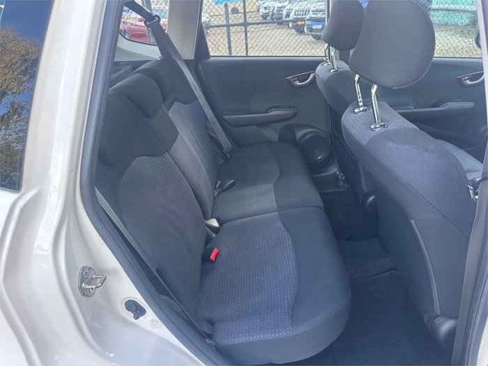 2010 HONDA JAZZ VTi
