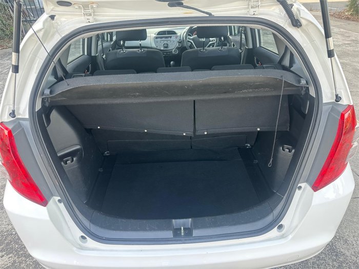 2010 HONDA JAZZ VTi