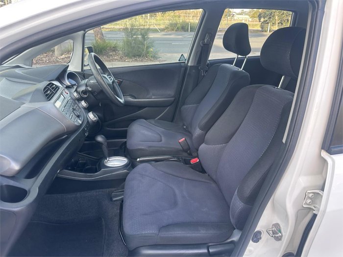 2010 HONDA JAZZ VTi