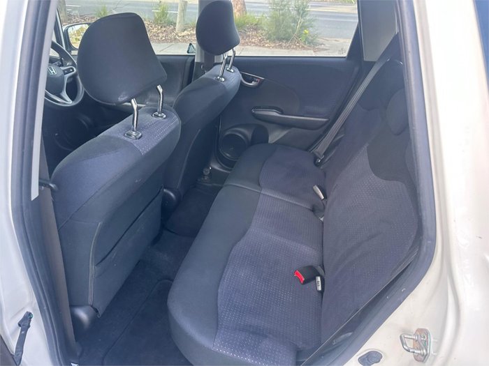 2010 HONDA JAZZ VTi