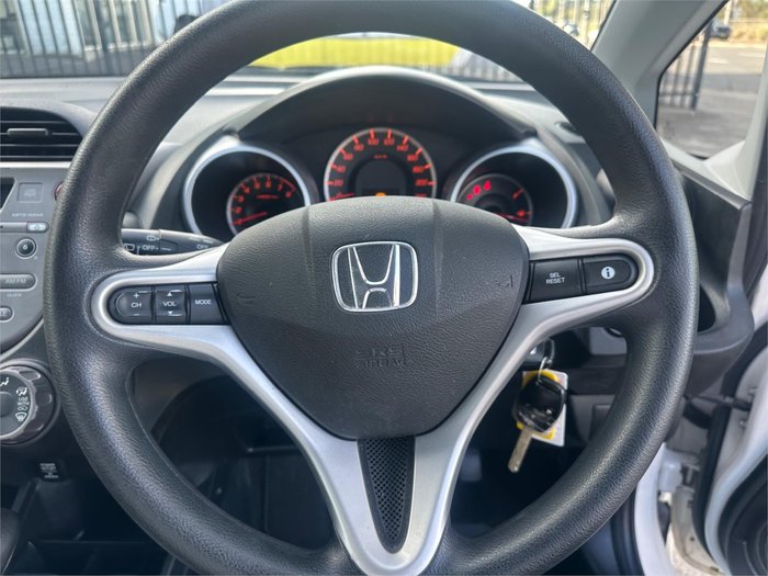 2010 HONDA JAZZ VTi