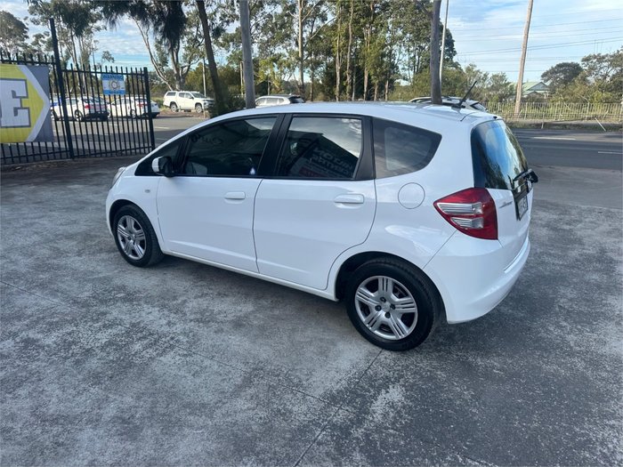 2010 HONDA JAZZ VTi