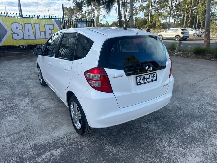 2010 HONDA JAZZ VTi