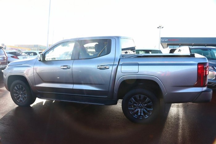 2024 Mitsubishi Triton GLS