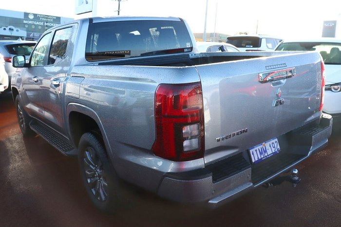 2024 Mitsubishi Triton GLS
