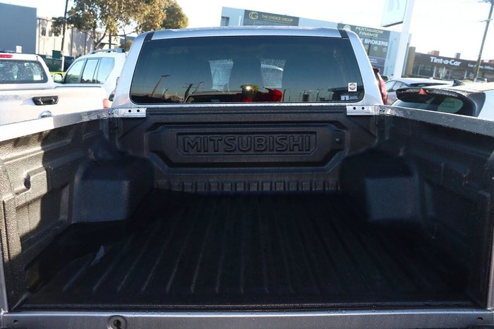 2024 Mitsubishi Triton GLS