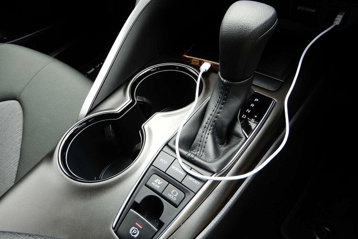 2021 Toyota Camry Ascent AXVH70R