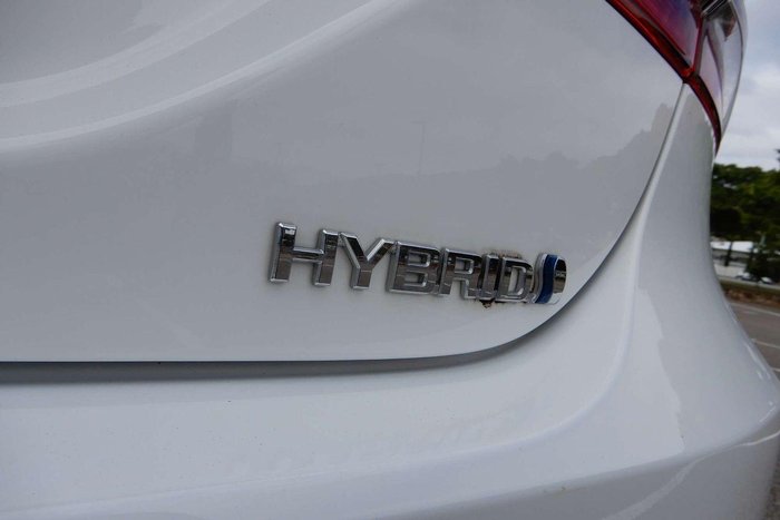2021 Toyota Camry Ascent AXVH70R