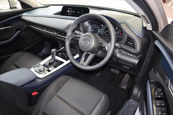 2025 Mazda CX-30 G20 Evolve