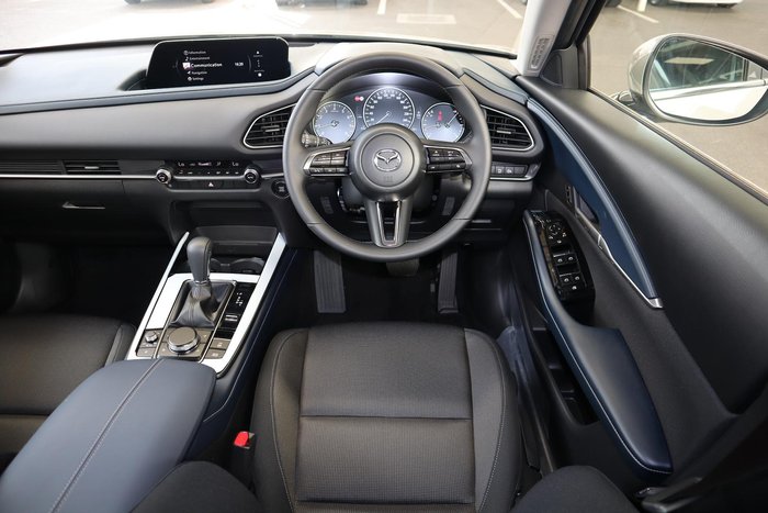 2025 Mazda CX-30 G20 Evolve