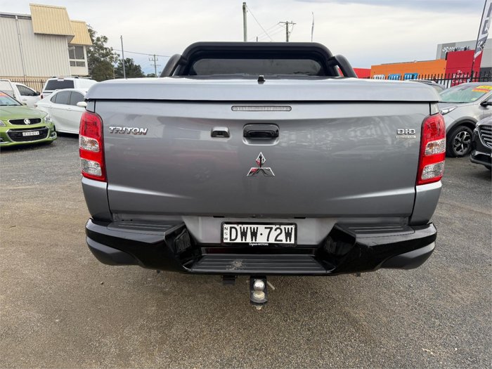 2018 MITSUBISHI TRITON GLS (4x4)