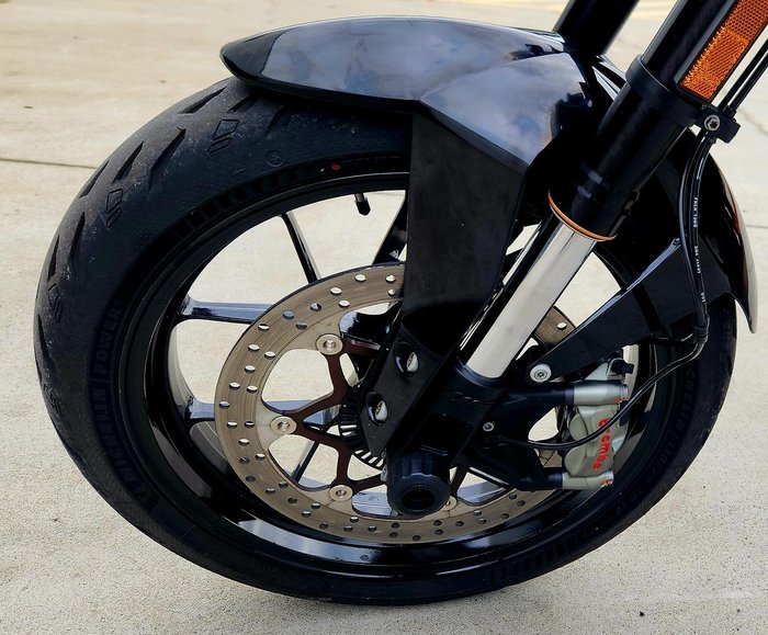 2013 KTM 690 Duke Duke