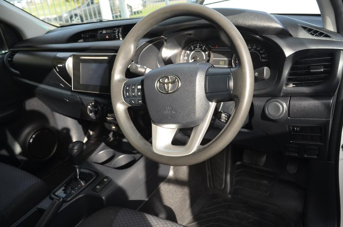 2016 Toyota Hilux Workmate