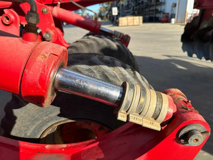 0 Tatu Gcro 7010 7.2M 56 Plate Offset Disc - Folding Used RED