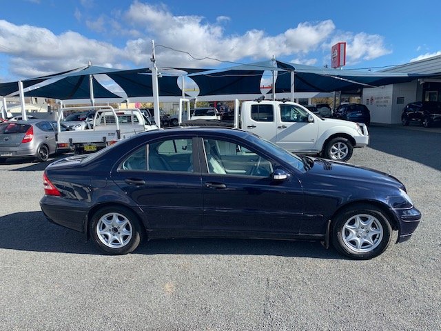 2004 Mercedes-Benz C-Class C200 Kompressor Classic