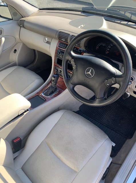 2004 Mercedes-Benz C-Class C200 Kompressor Classic