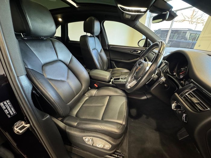 2021 Porsche Macan