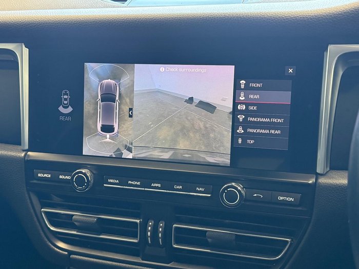 2021 Porsche Macan