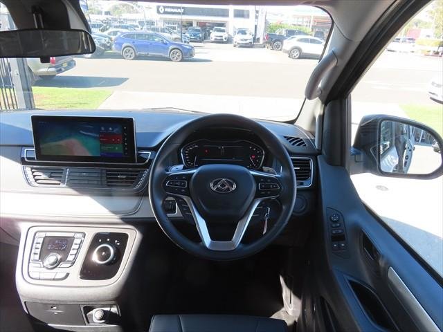 2025 LDV G10