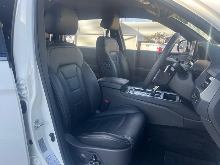 2023 SsangYong Rexton Adventure
