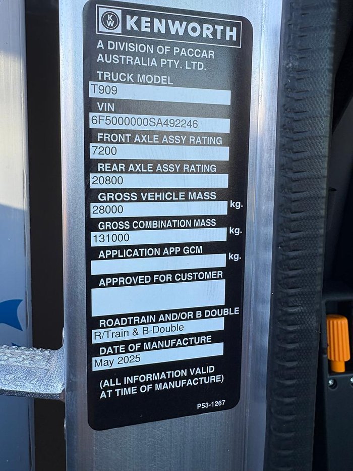 2025 Kenworth T909