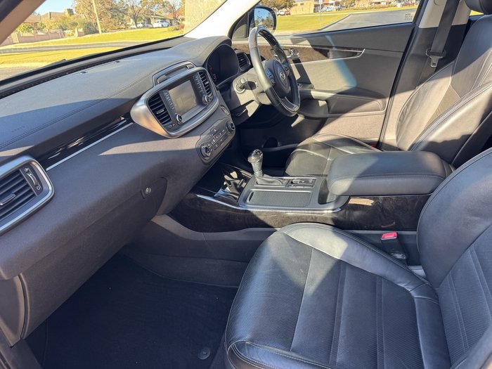 2017 Kia Sorento SLi