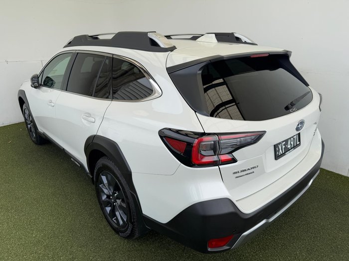 2025 Subaru Outback AWD Touring XT