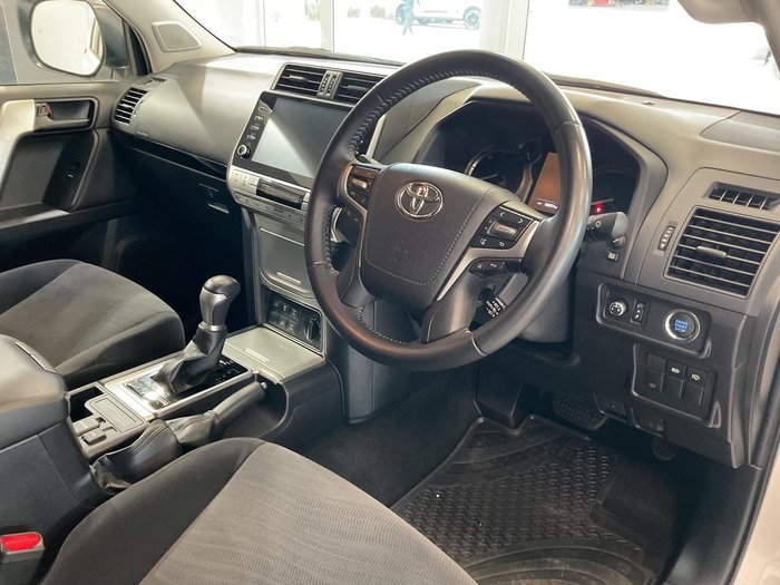 2023 Toyota Landcruiser Prado GXL