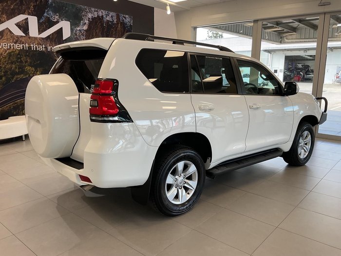2023 Toyota Landcruiser Prado GXL