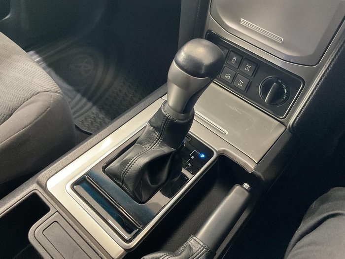 2023 Toyota Landcruiser Prado GXL