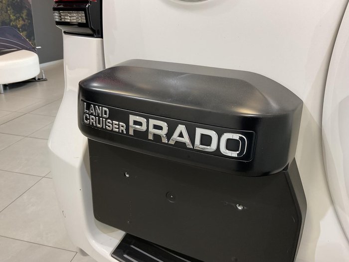 2023 Toyota Landcruiser Prado GXL
