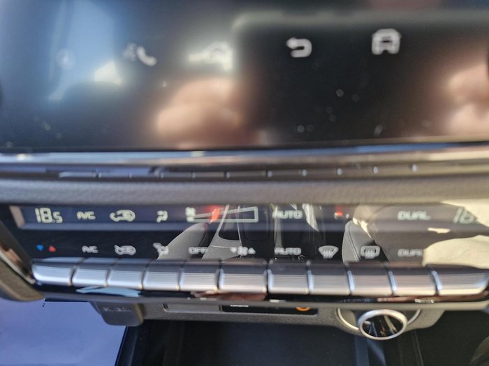 2024 Isuzu D-MAX BLADE