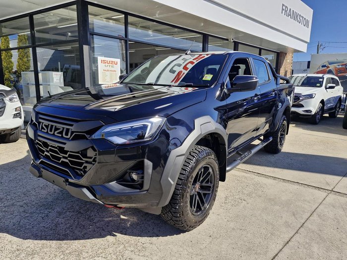 2024 Isuzu D-MAX BLADE